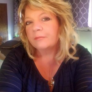 Meet your Posher, Georgia